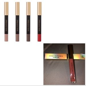 Lip liner and lipgloss bundle